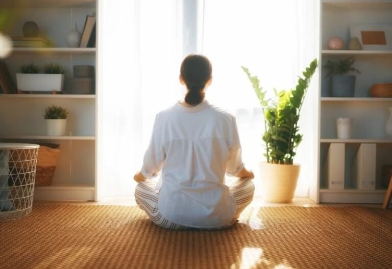 Os benefícios do yoga para os cuidados com a pele