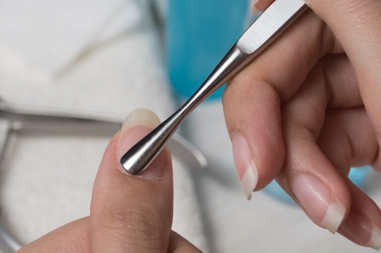 Erros mais comuns na hora de remover a cutícula das unhas