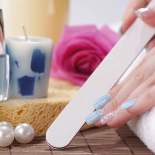 07 dicas para as unhas que não crescem virarem um problema